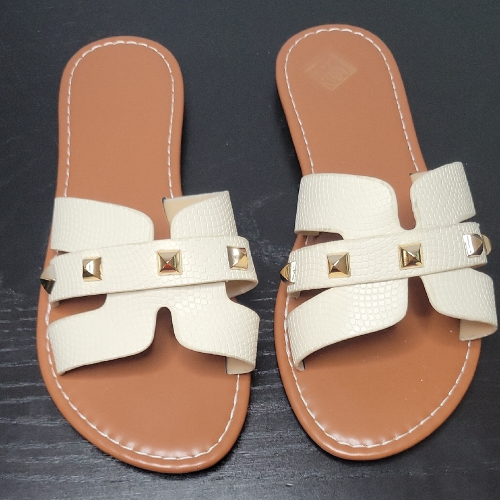 Women's Cream Slide Sandals with Gold Accents
